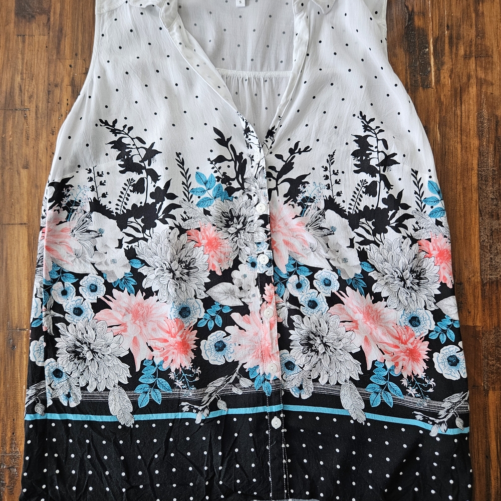 Northern Reflections Floral Sleeveless Blouse - Black and White Size Small